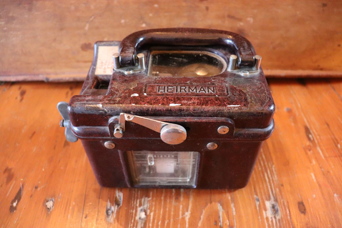 Vintage Heirman Racing Pigeon Timer Ma Mère et Moi Antiques