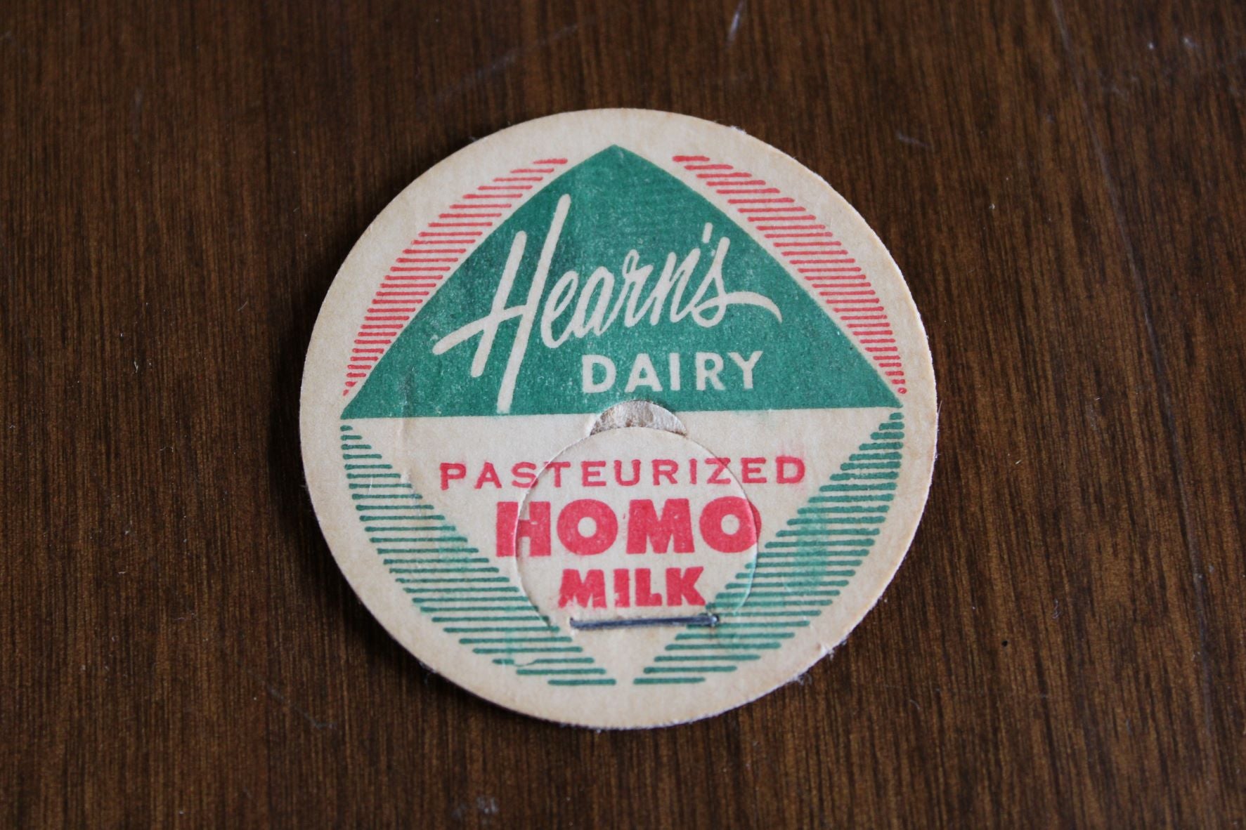 Vintage Cardboard Milk Bottle Top - Hearn's Dairy