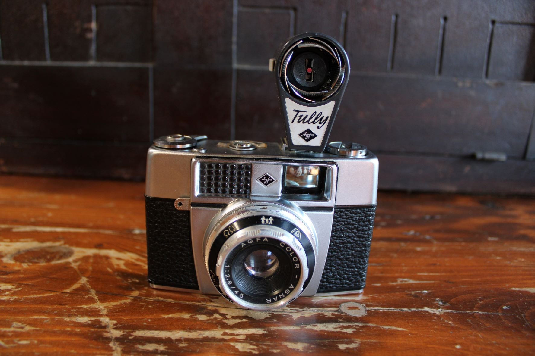 Vintage Agfa Color-Agnar 1a With Tully Flash - Germany