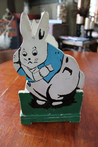 Vintage Wooden Bunny Bookends/Shelf