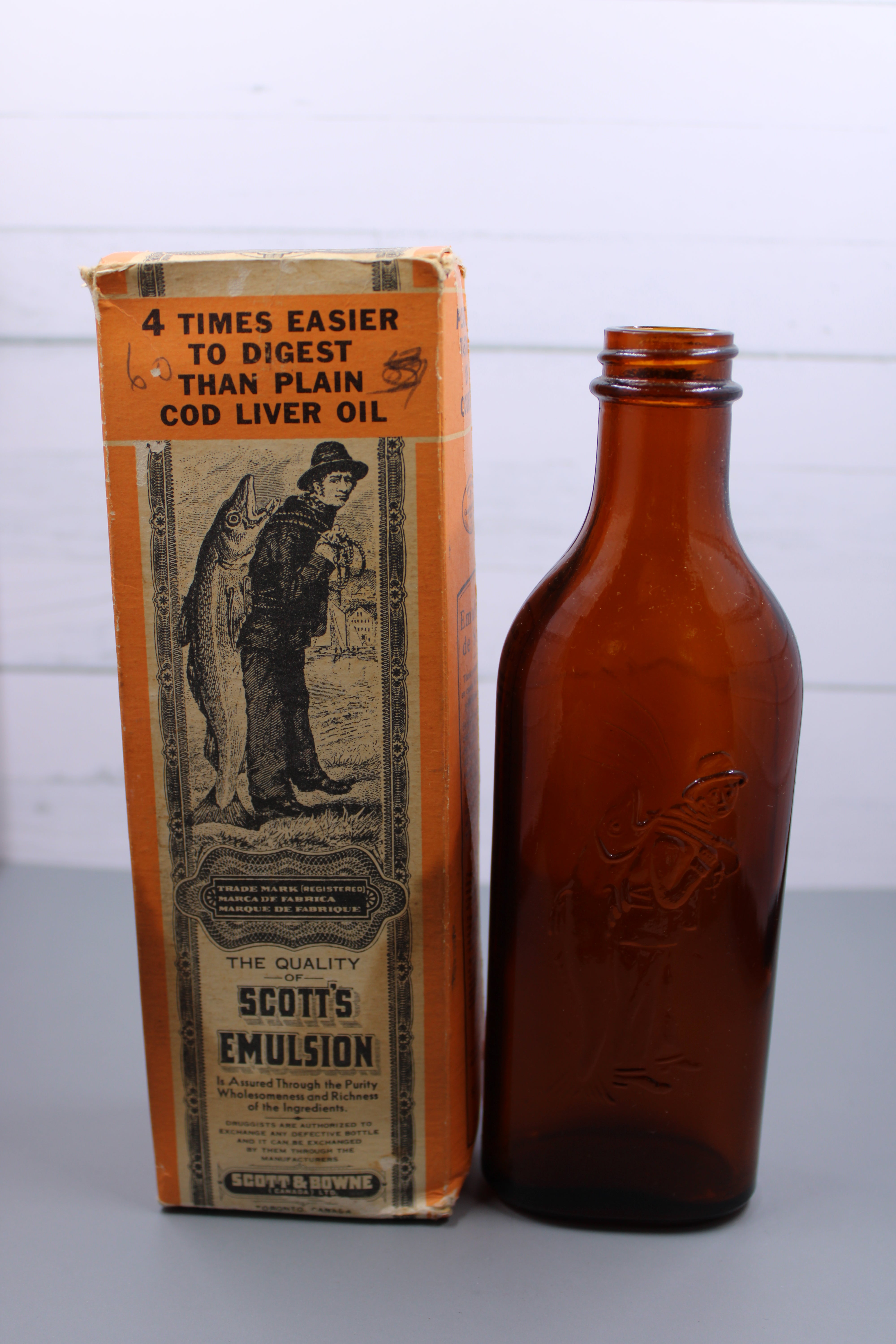Vintage Scott's Emulsion Bottle With Original Box
