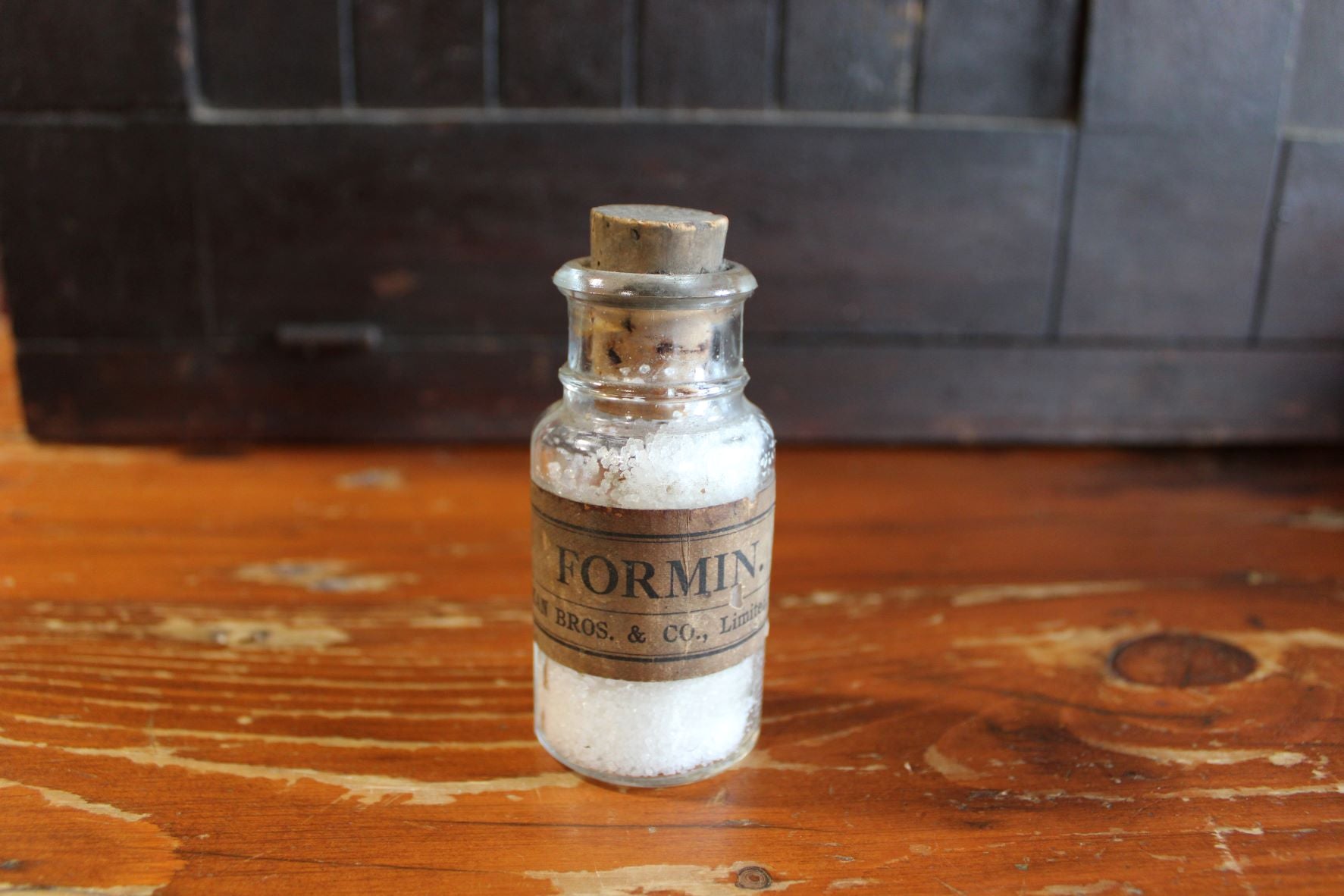 Antique Apothecary Jar/Bottle - Formin