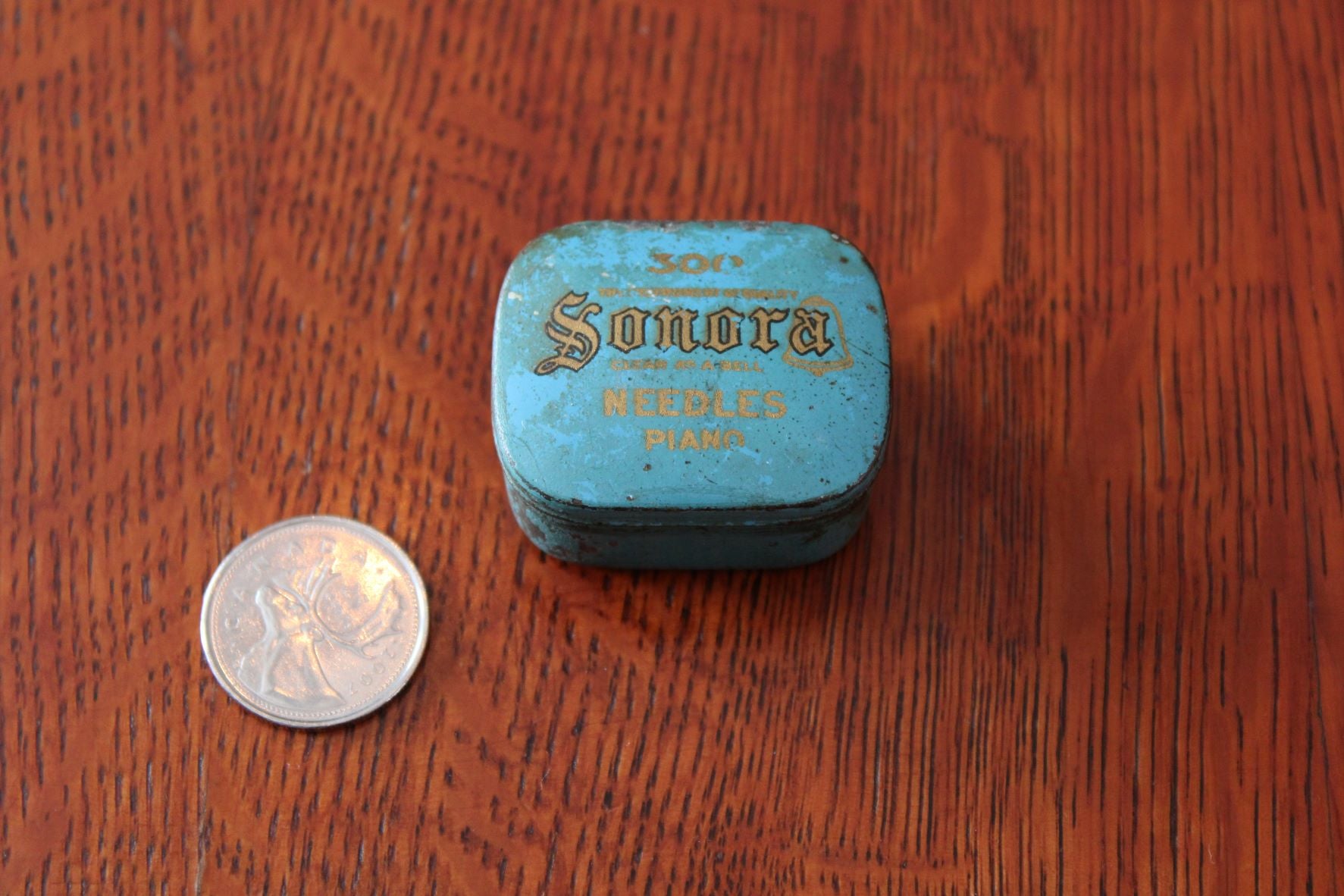 Vintage Sonora Piano Needles Tin