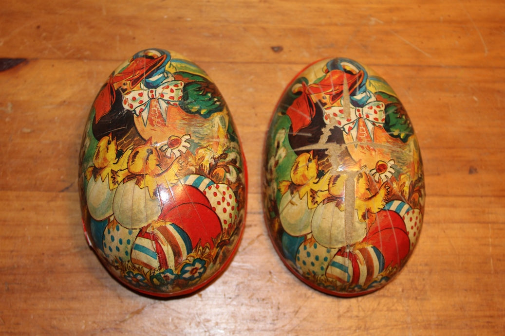 Vintage Papier Mache Easter Egg Candy Container