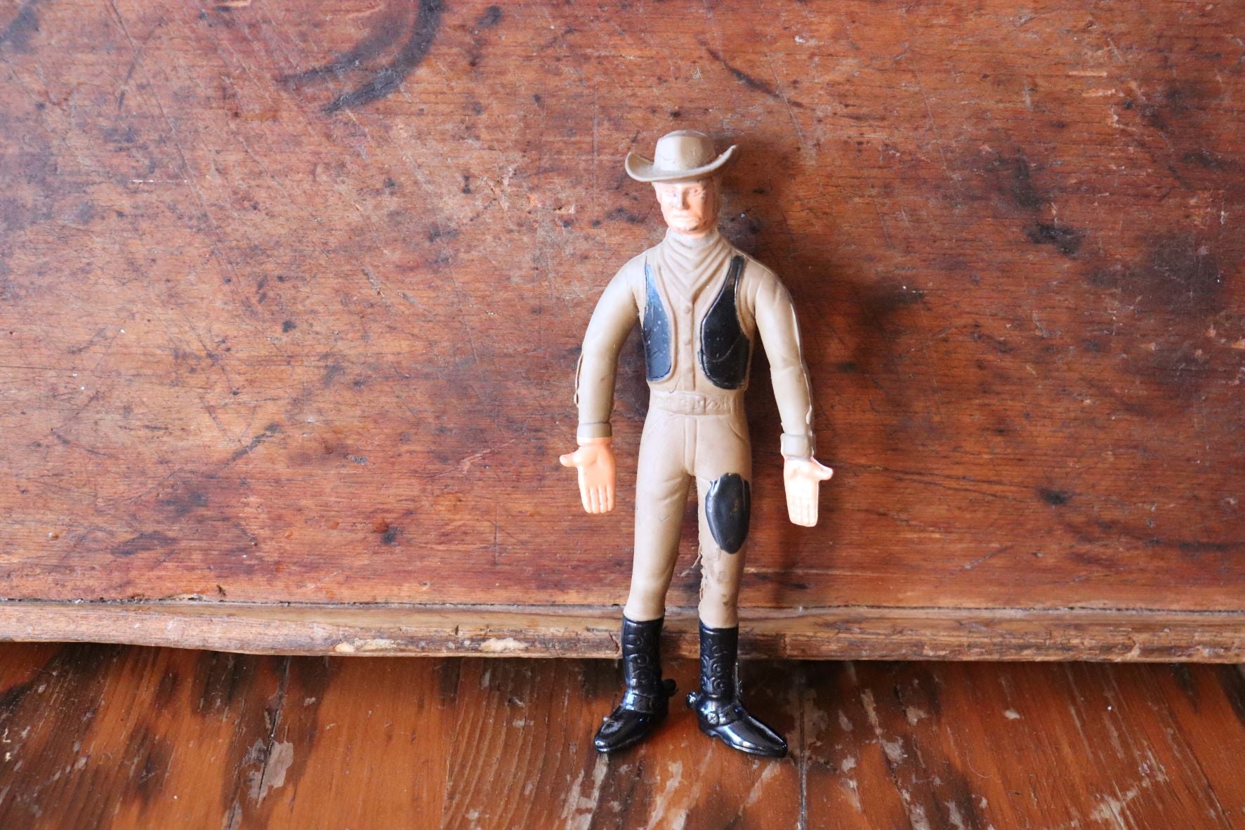 Vintage Lakeside American Heroes Rubber Bendable Cowboy Figure