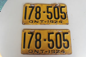 Vintage pair of 1924 Ontario license plates