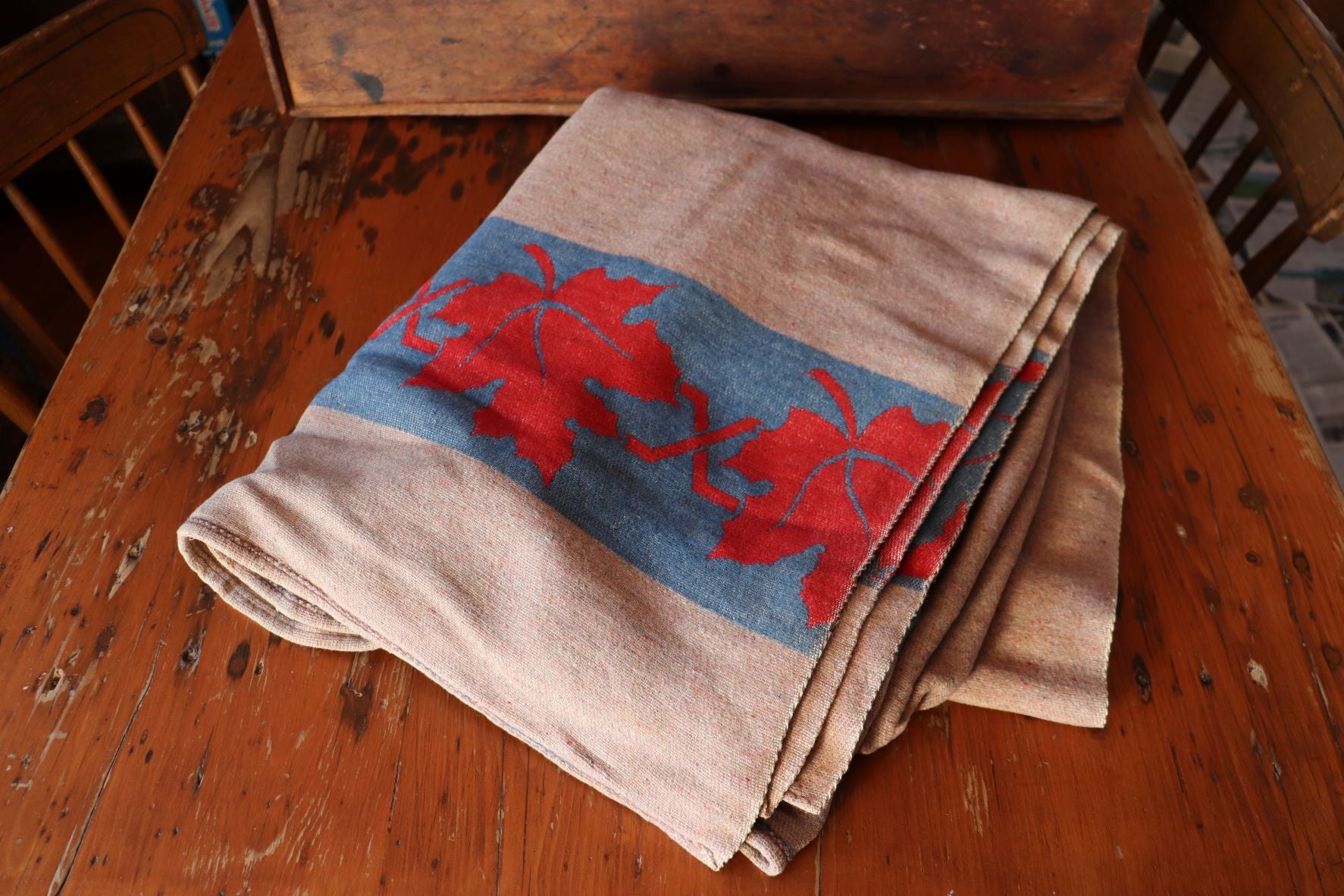 Vintage Blanket With Maple Leaf Border