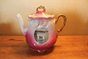 Old Niagara Falls Souvenir Tea Pot