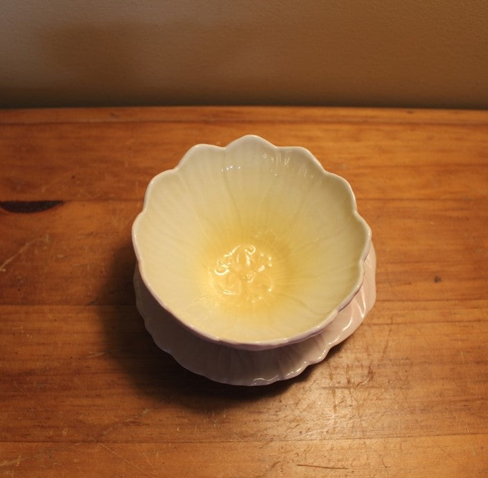 Vintage Royal Winton Small Flower Bowl For Grapefruit
