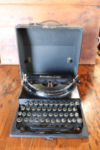 Vintage Remington Junior Portable Typewriter