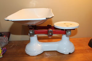 Old Enameled Weigh Scale
