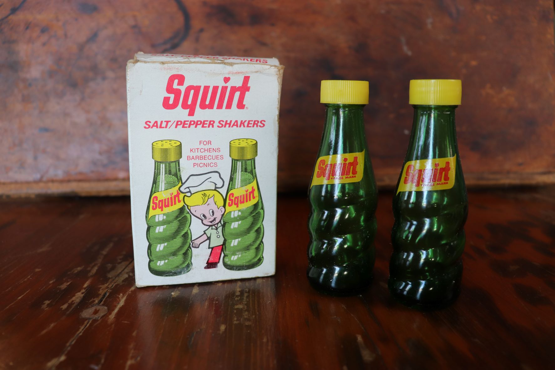 Vintage Squirt Salt And Pepper Shakers With Original Box